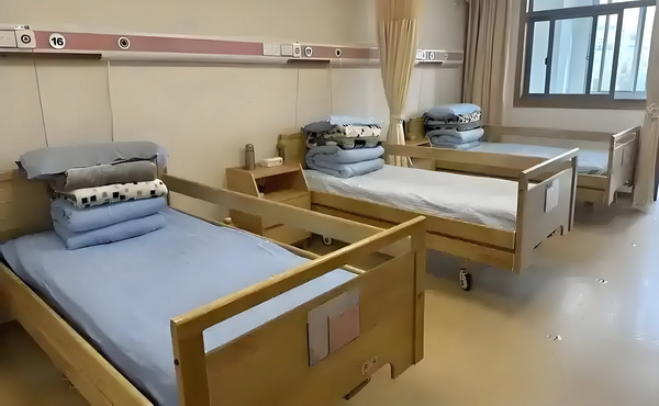 董璇谈2任丈夫：从没想过会和高云翔离婚，张维伊敢娶我很勇敢